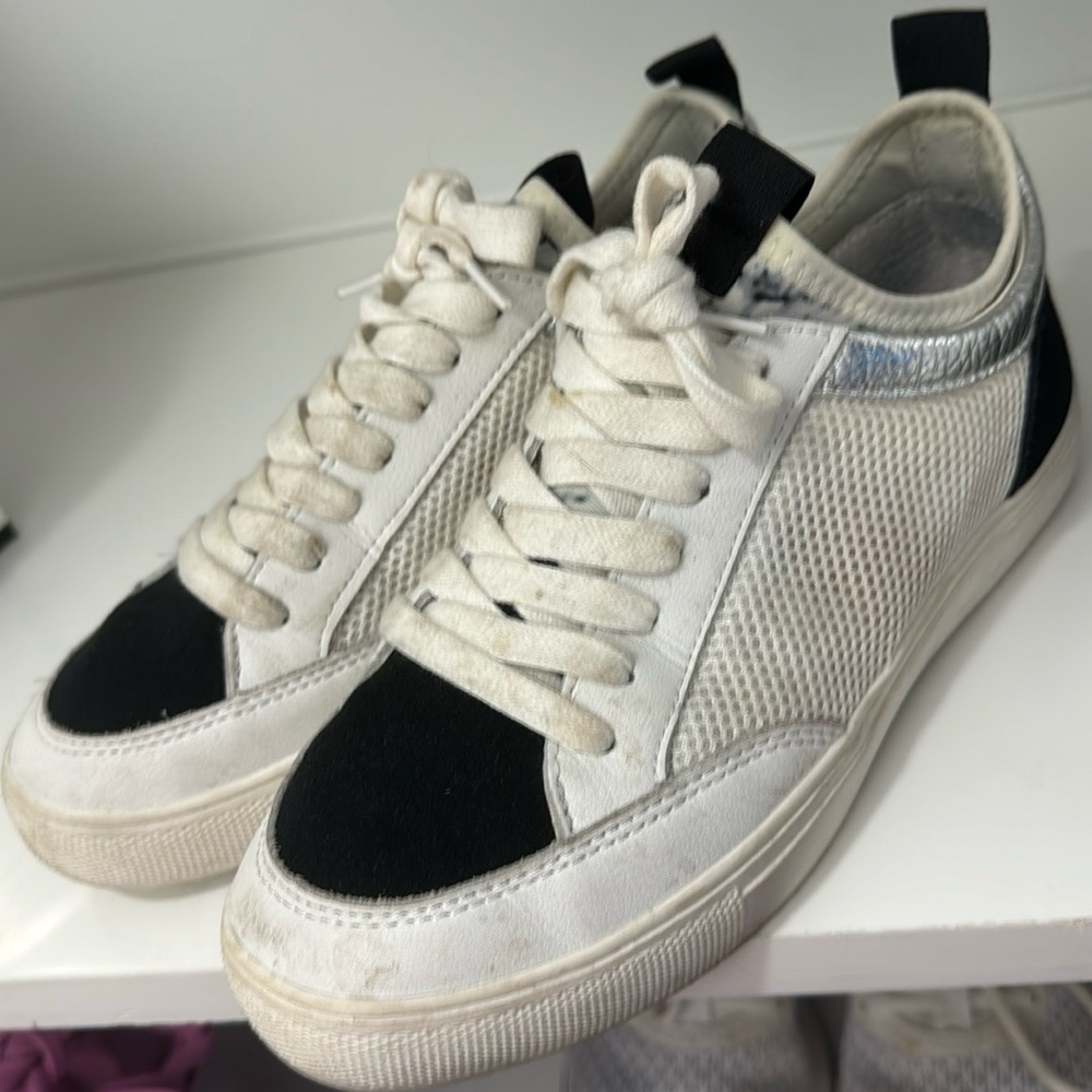 Steve Madden Sneakers Size 6
